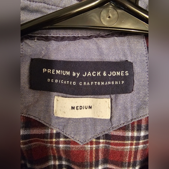 5/25$ Jack and jones shirt - Picture 2 of 3